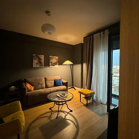 Rest 21 Apartment Tirana